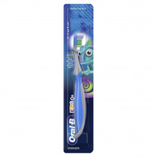 Зубная щетка Oral-B Kids Хамелеон, детская от 0 до 6 лет, экстра мягкая, 1 шт